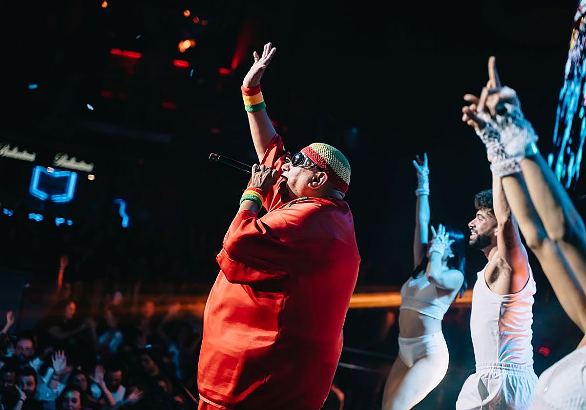 King África en el festival Nostalgia Milenial.