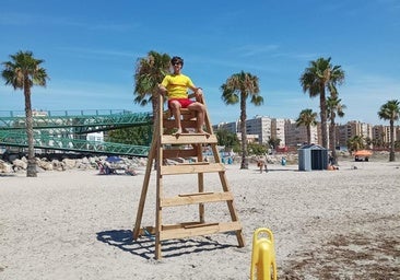 Así vigilan la calidad del agua en las playas alicantinas