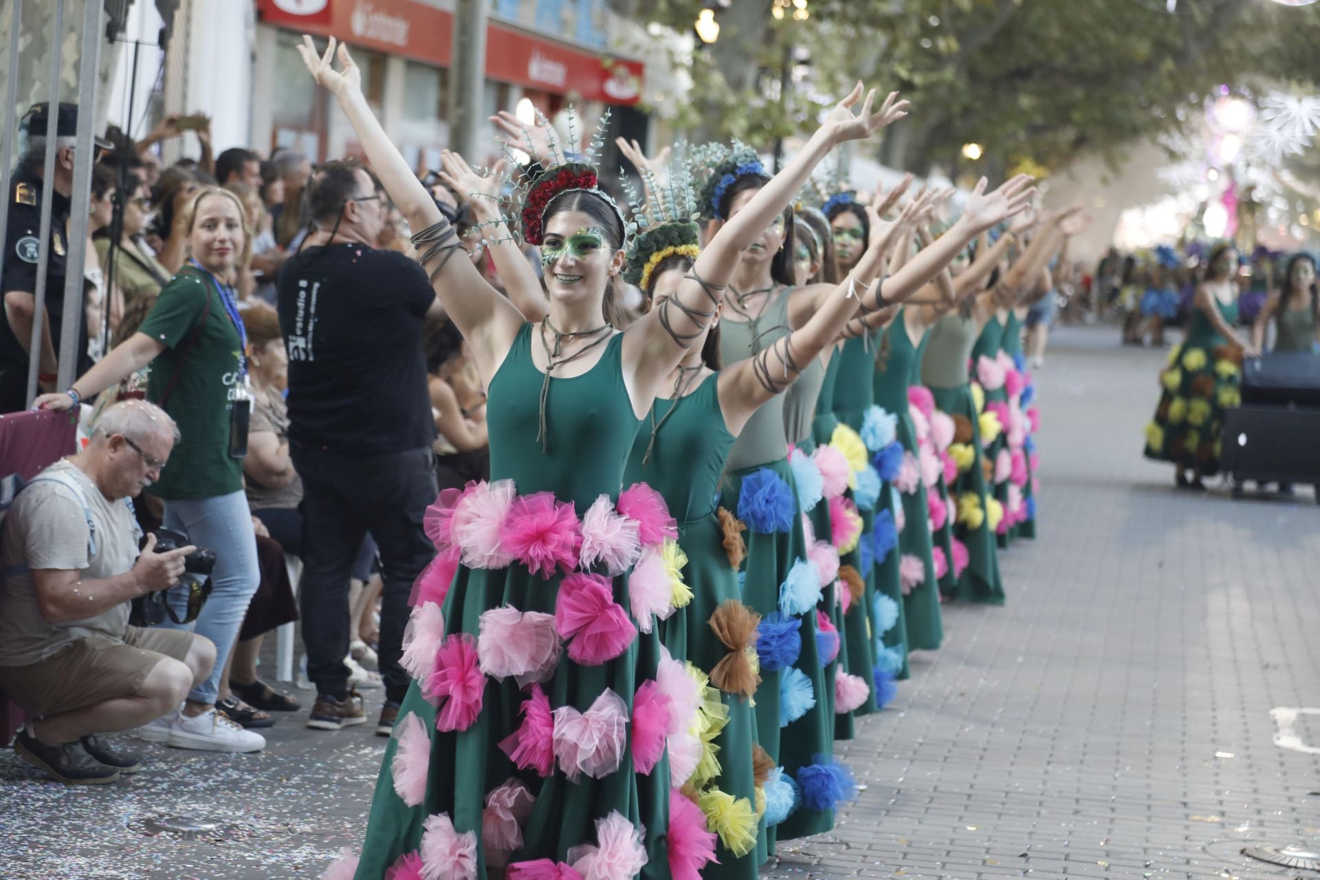 El desfile de carrozas de Dénia, en imágenes