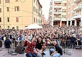 Concierto de Llamando a Julia en Bolonia.