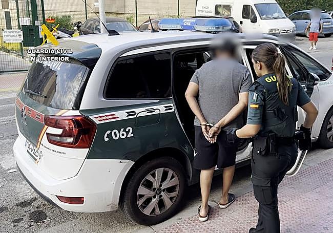 Detención de un miembro de la banda.