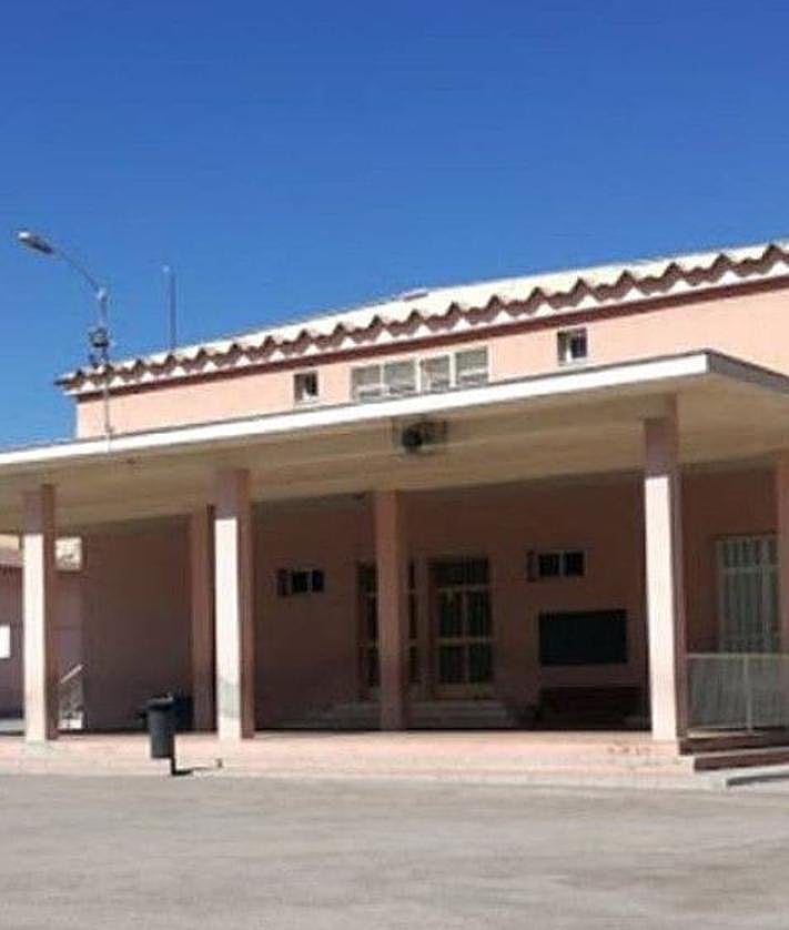 Imagen secundaria 2 - Algunos de los colegios que se van a reformar.
