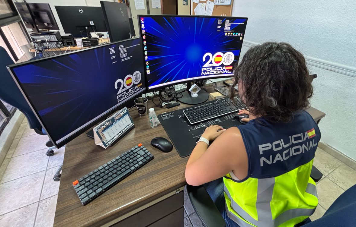 Imagen de una de las investigadoras.