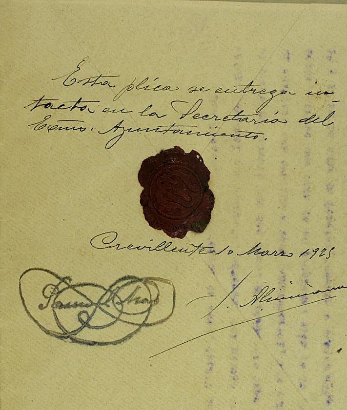 Imagen secundaria 2 - Escritura de compraventa firmada el 4 de septiembre de 1925 entre Pascual Mas Mas y el Ayuntamiento.