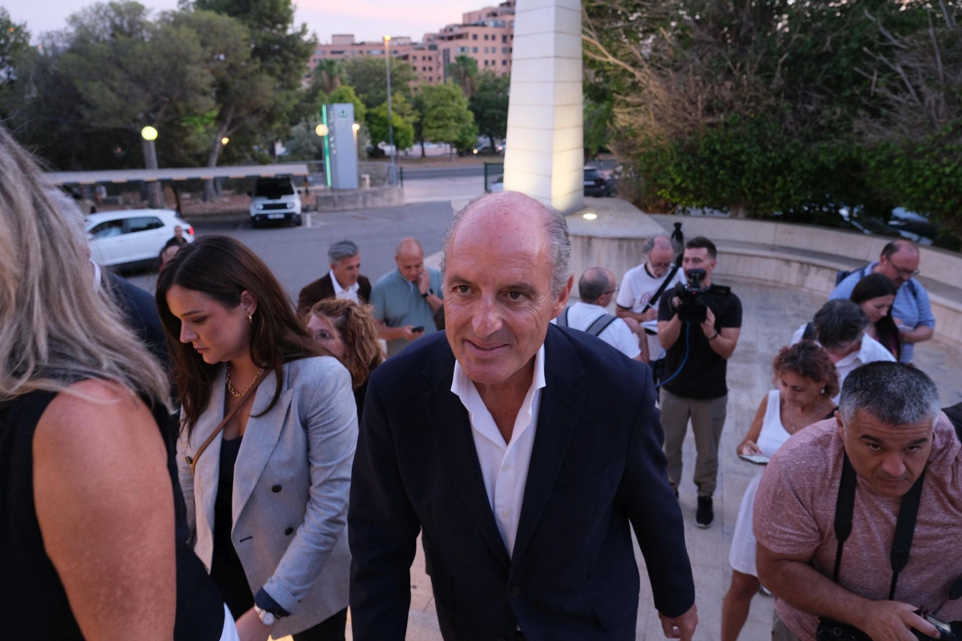 ¿Quién estuvo en el acto de Camps en Alicante?