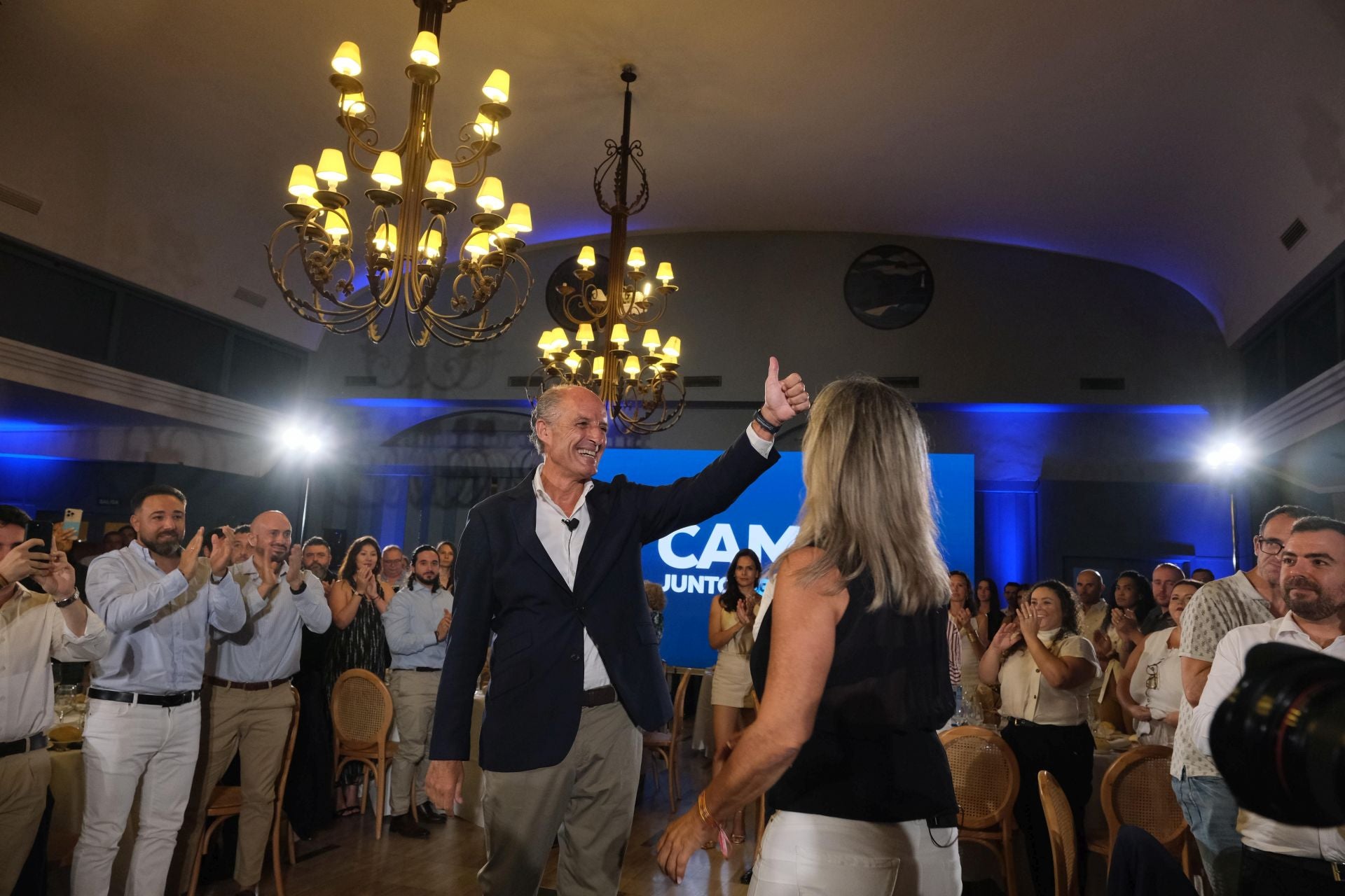 ¿Quién estuvo en el acto de Camps en Alicante?