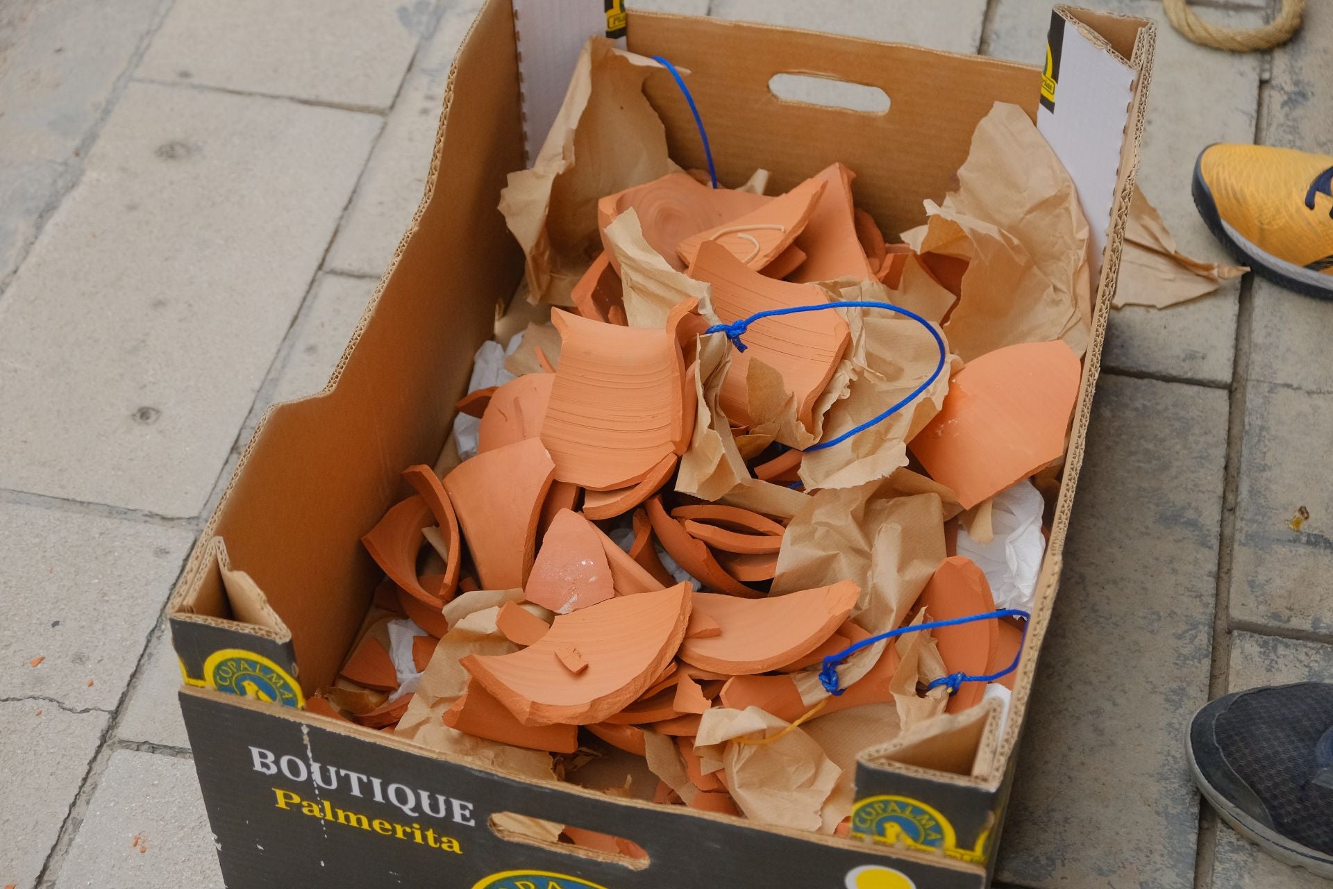 El Raval Roig sigue de fiesta: juegos populares y chocolatada