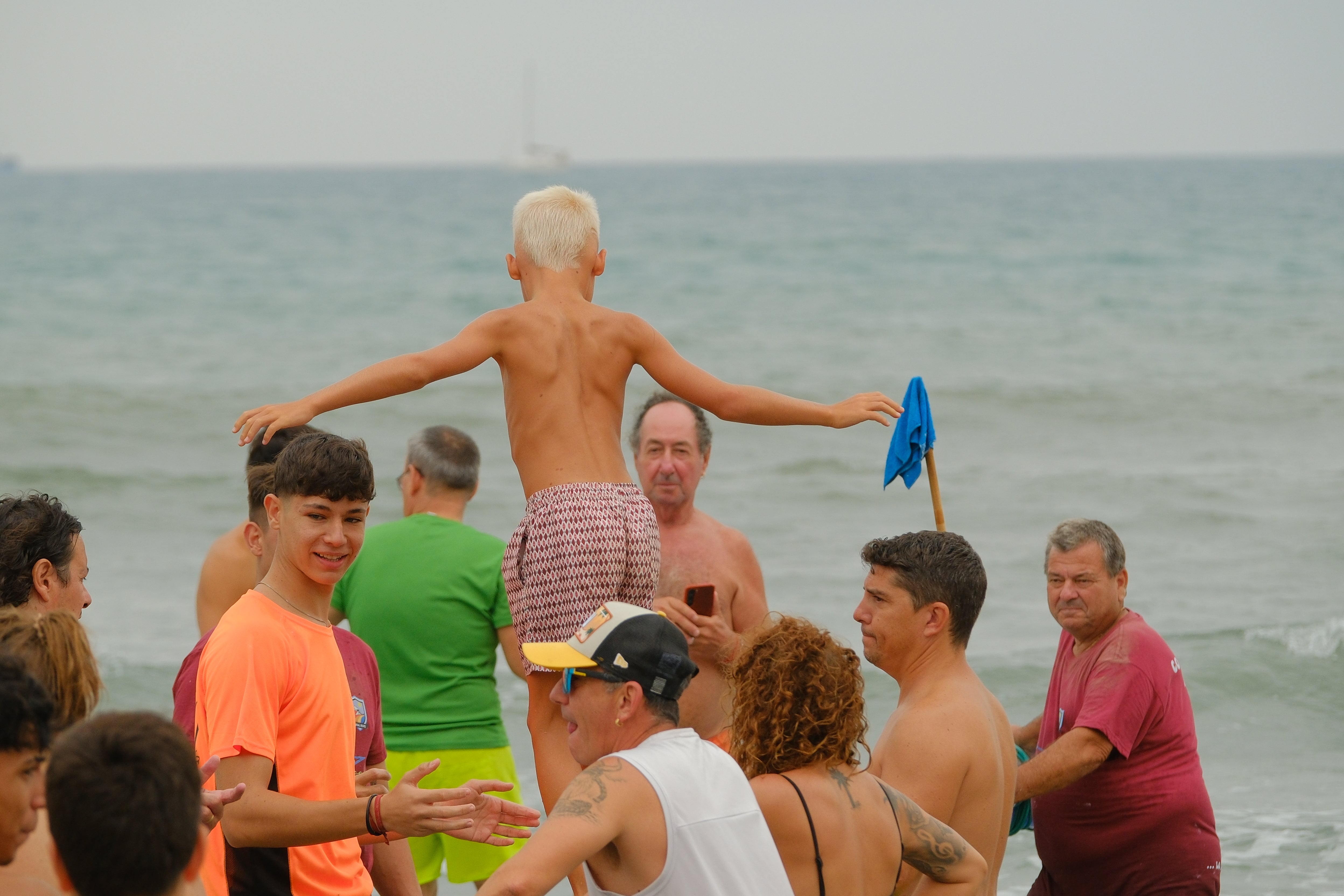 Diversión a cubazos en el Raval Roig