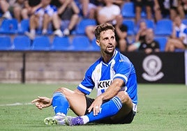 Fran Sol, en el césped del Rico Pérez.