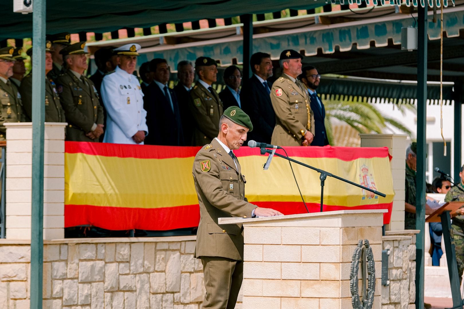 La toma de mando del nuevo líder del MOE, en imágenes