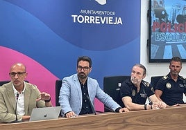 La nueva Patrulla Escolar velará por la seguridad y el bienestar de los menores en Torrevieja.