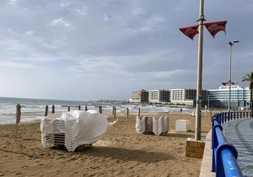 Alicante cierra el Castillo de Santa Bárbara y sus parques por el episodio de fuertes lluvias