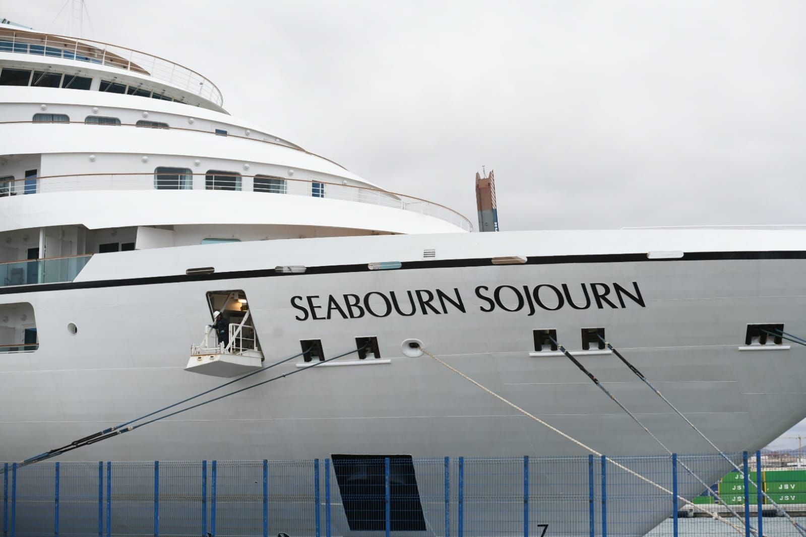  The port of Alicante will exceed forecasts in 2025 with more than 267,000 cruise passengers and nearly 30 shipping companies 