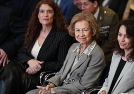 La Reina Sofía en una campaña de su Fundación.