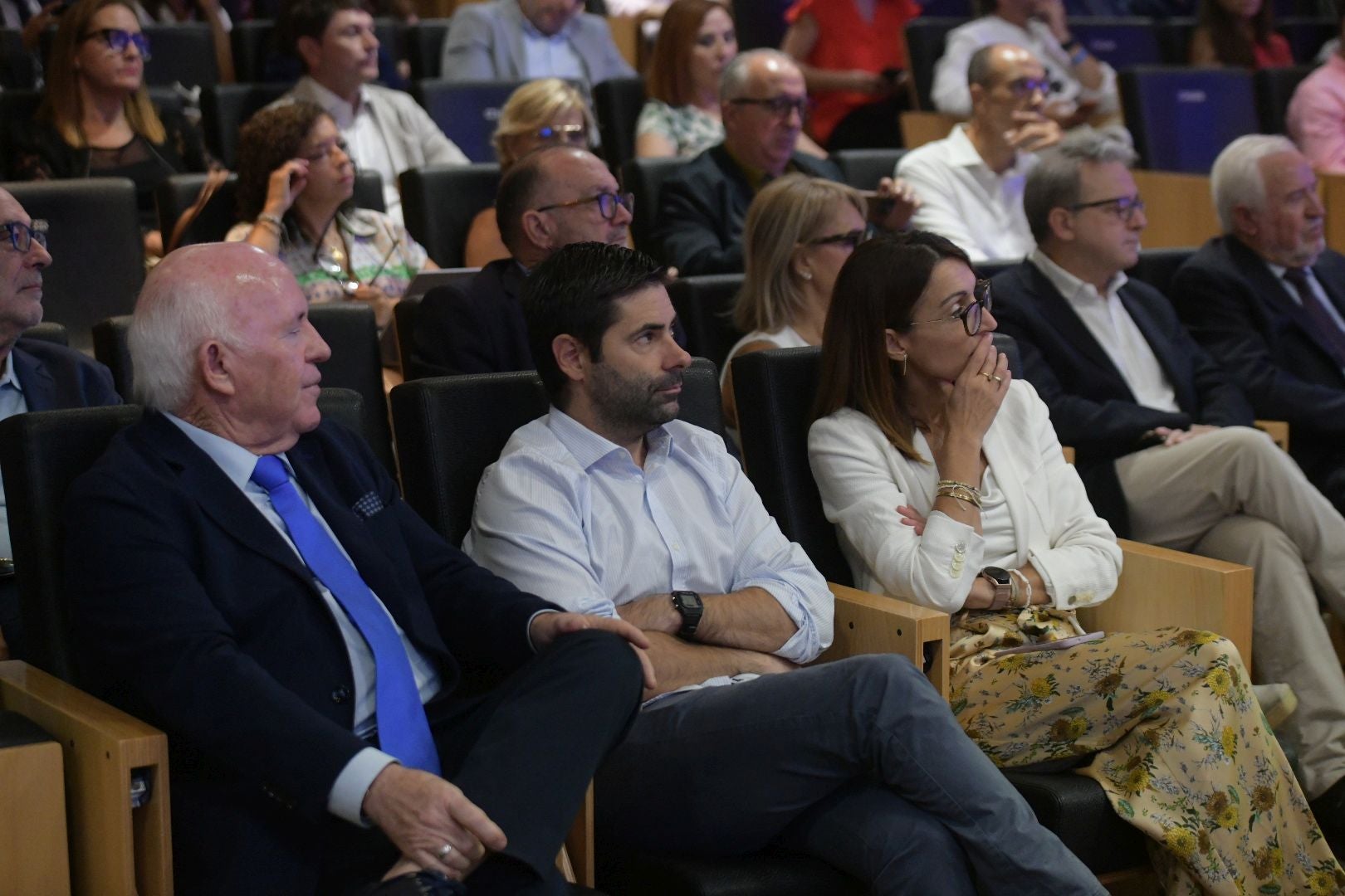 La jornada sobre absentismo laboral celebrada en Elche, en imágenes