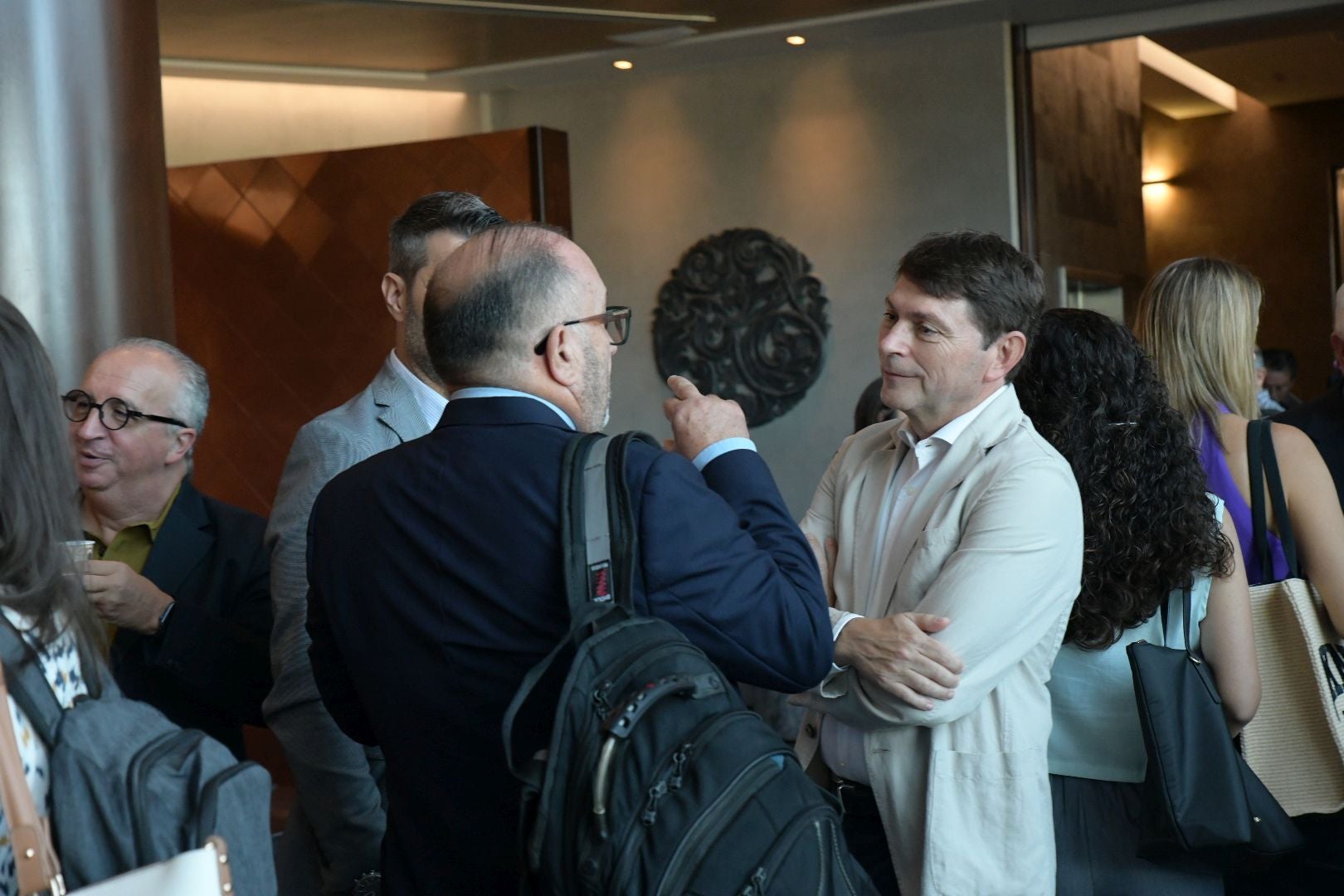 La jornada sobre absentismo laboral celebrada en Elche, en imágenes