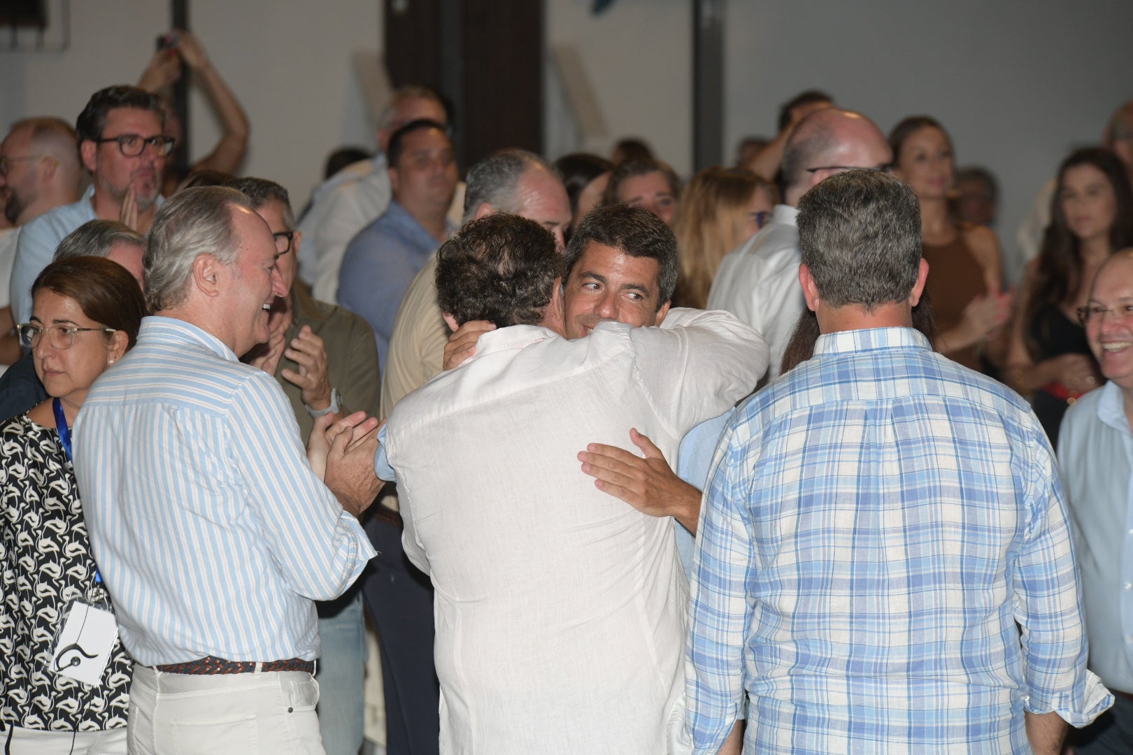 El PPCV cuelga el cartel de &#039;no hay billetes&#039; en el inicio de curso