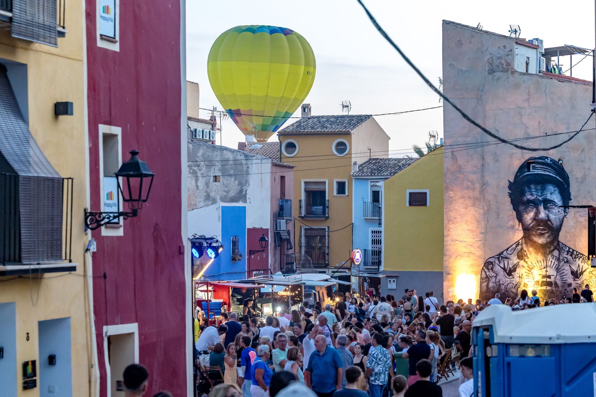 Vuelos en globo, conciertos gratis y &#039;food trucks&#039; en la &#039;Vila Vella