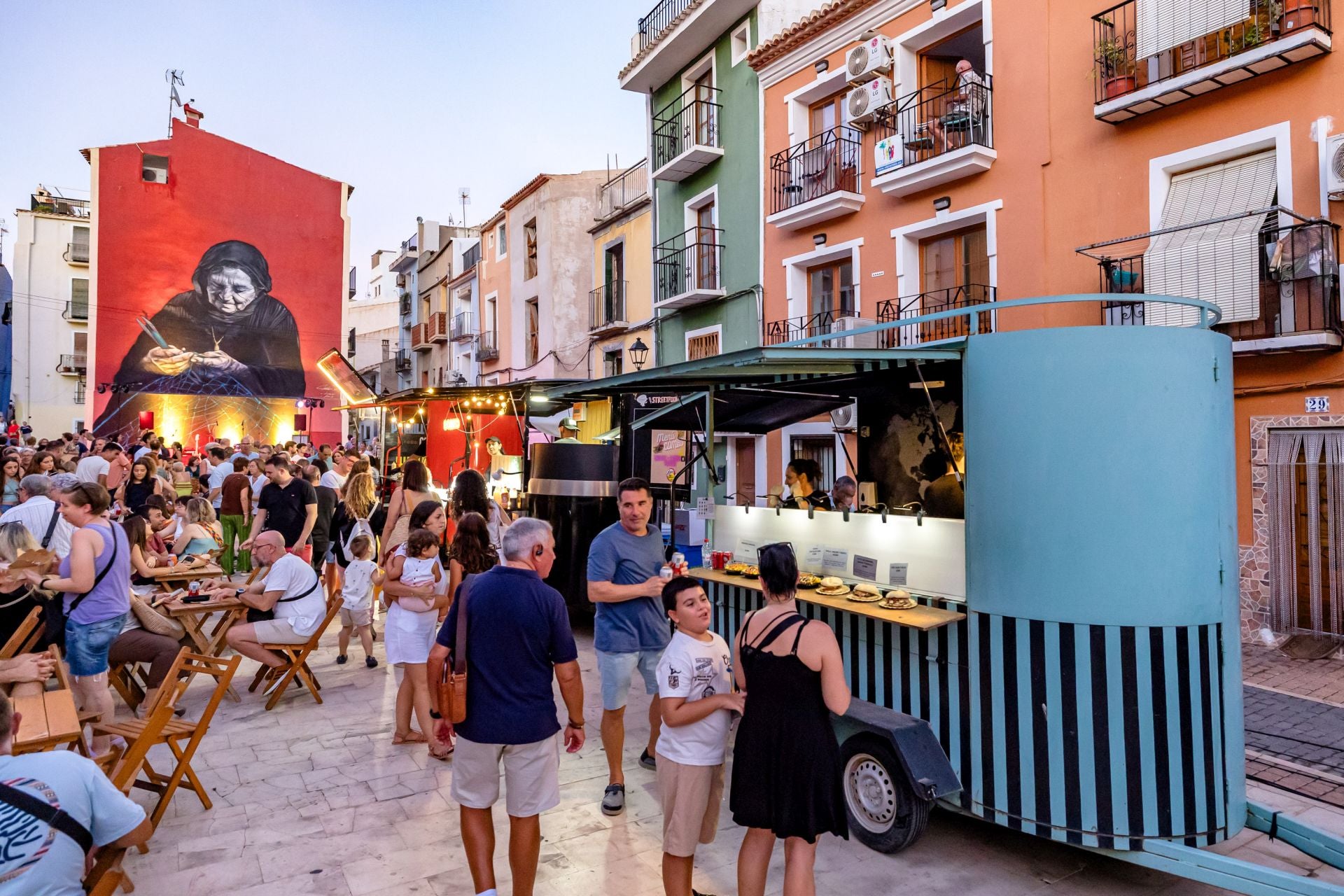 Vuelos en globo, conciertos gratis y &#039;food trucks&#039; en la &#039;Vila Vella