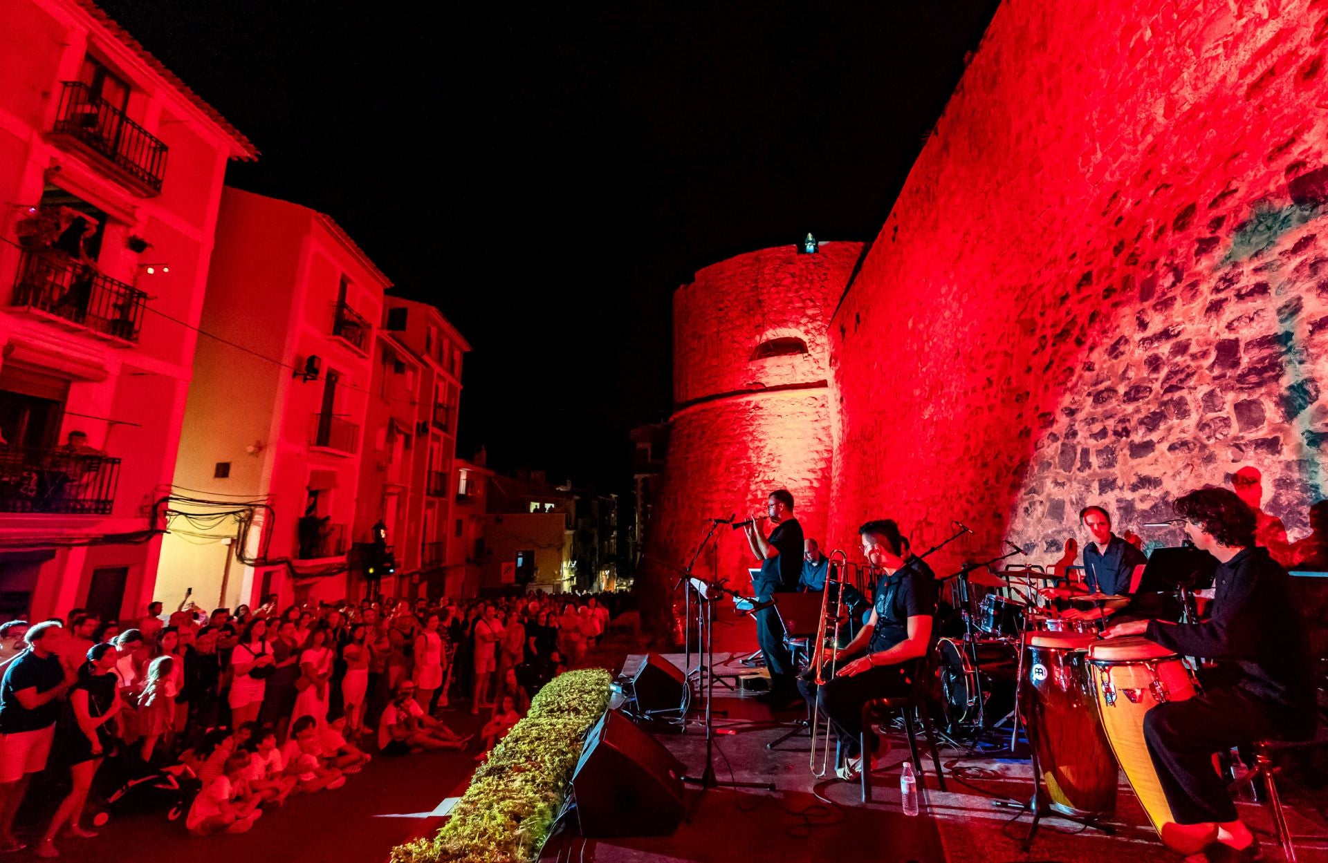 Vuelos en globo, conciertos gratis y &#039;food trucks&#039; en la &#039;Vila Vella