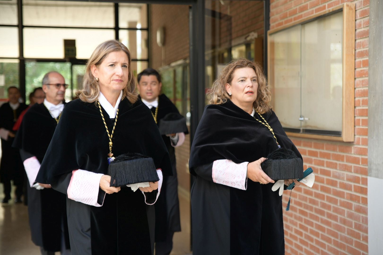 La apertura de curso en la Universidad de Alicante, foto a foto