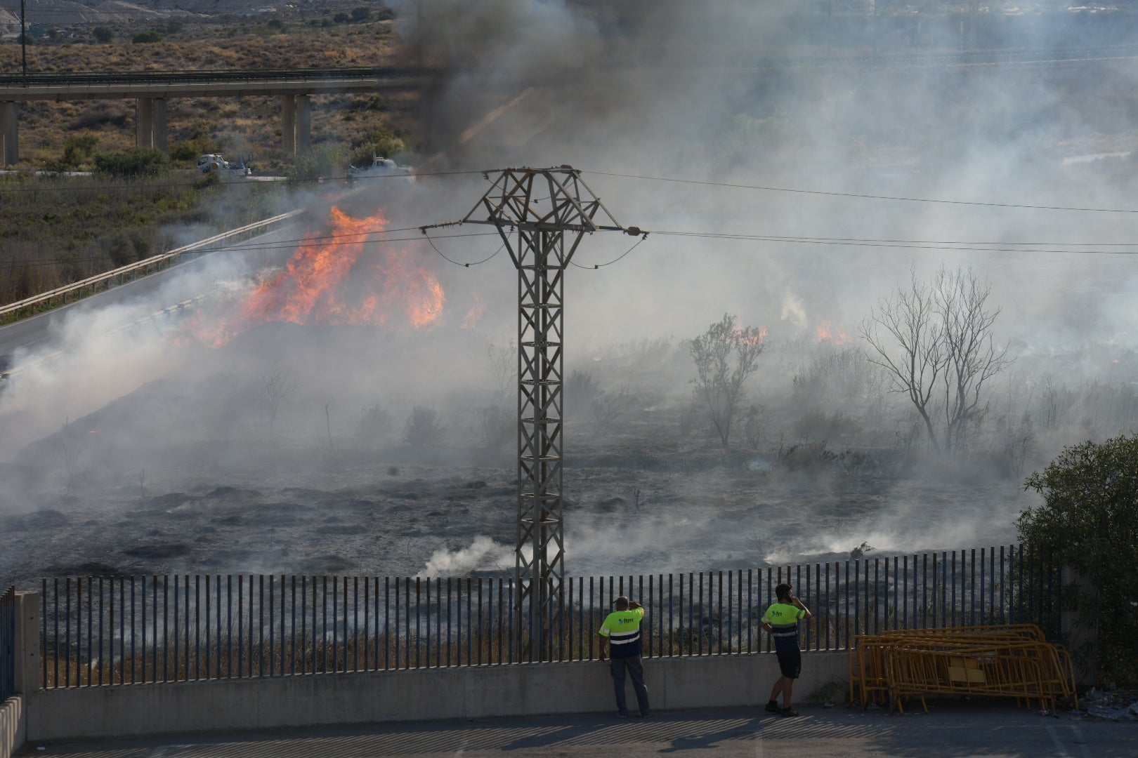 El incendio forestal de Alicante, en imágenes
