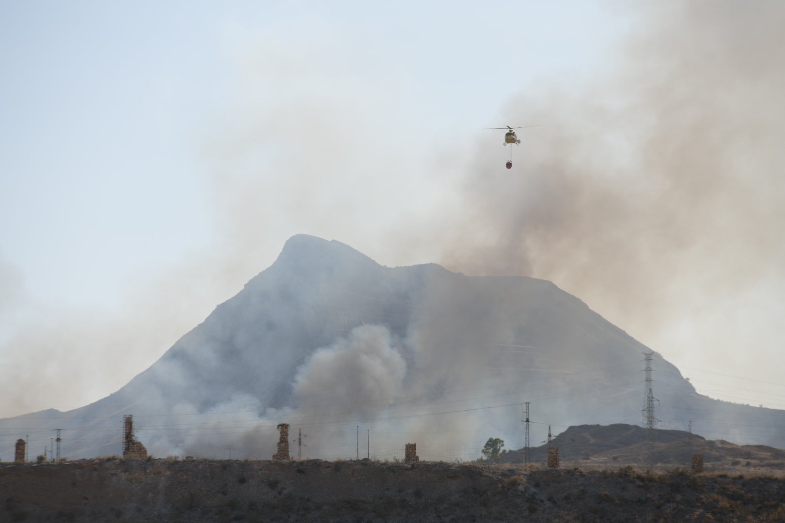 El incendio forestal de Alicante, en imágenes