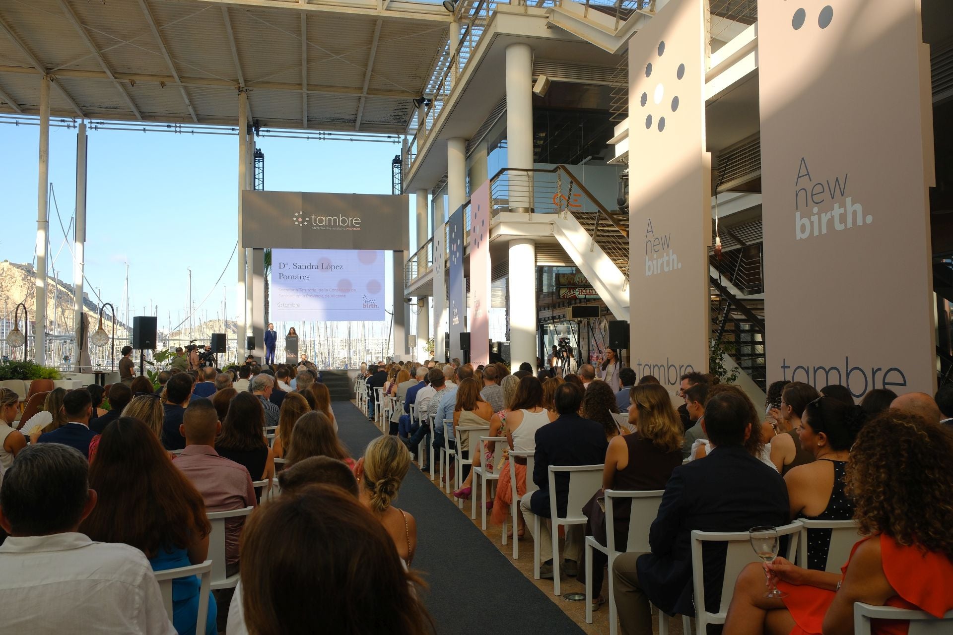 La clínica de fertilidad Tambre abre sus puertas en Alicante con una velada para recordar