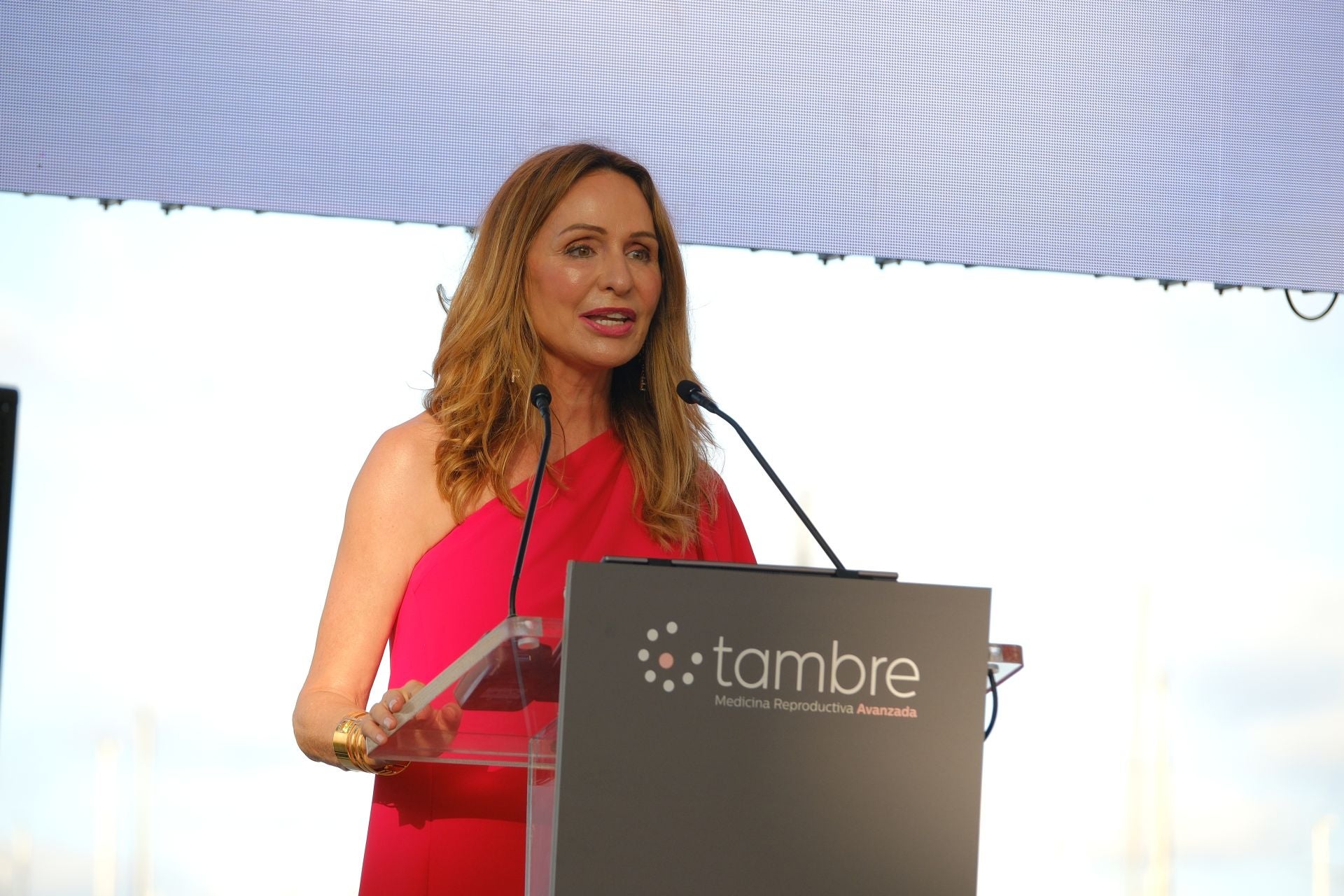 La clínica de fertilidad Tambre abre sus puertas en Alicante con una velada para recordar