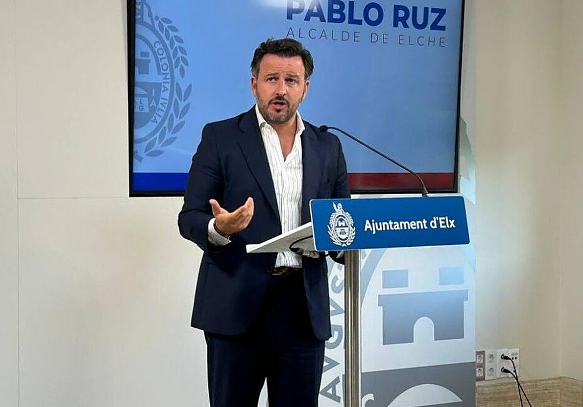Pablo Ruz durante una rueda de prensa en Elche.