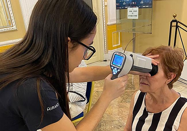 Revisión ocular de Vissum Grupo Miranza en el Teatro Principal de Alicante.