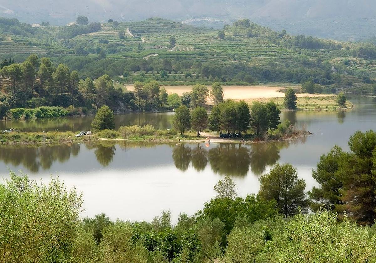 La Diputación impulsa la conservación de senderos y parajes con ayudas a más de 60 pueblos.