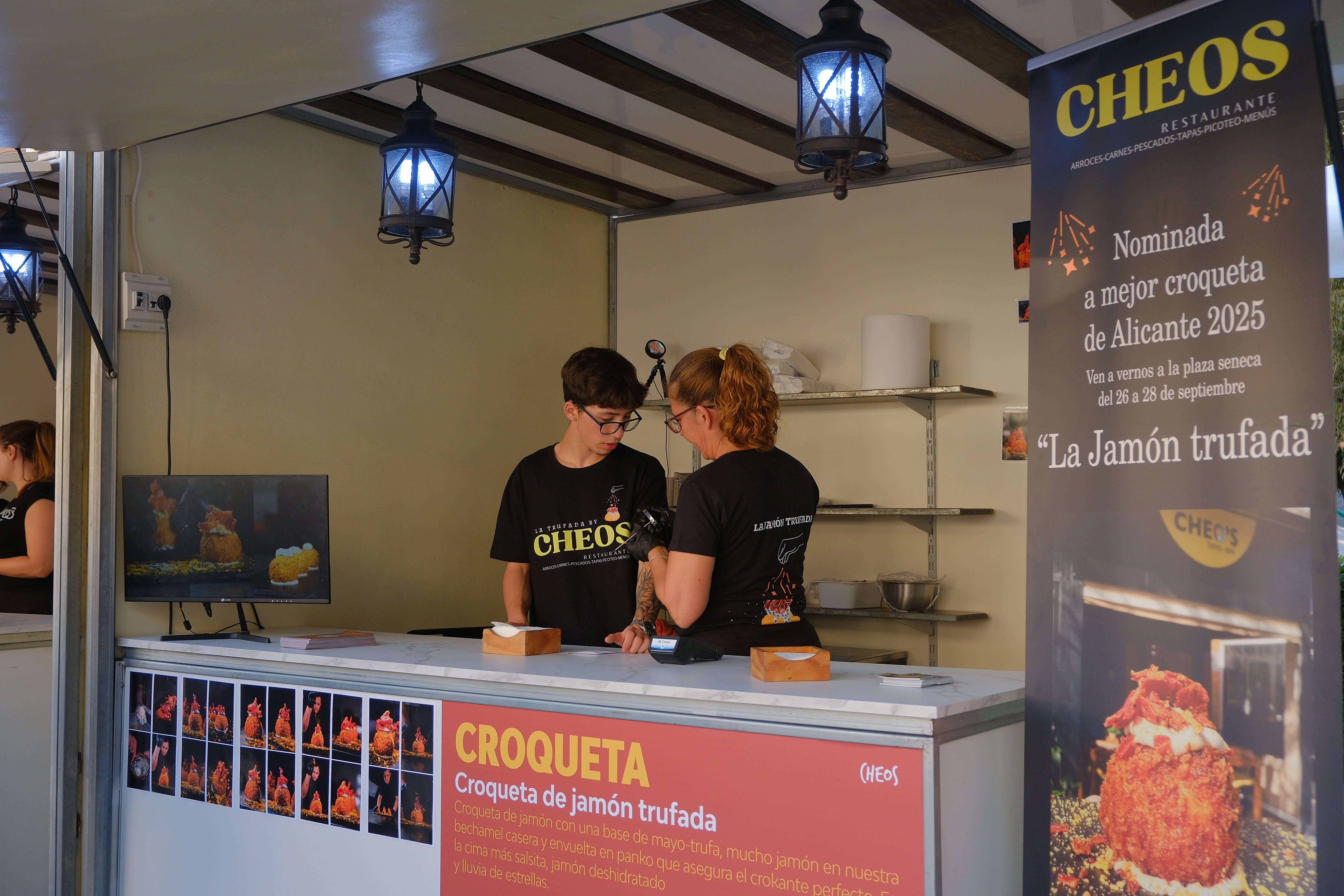 Alicante sucumbe a la fiebre por las croquetas