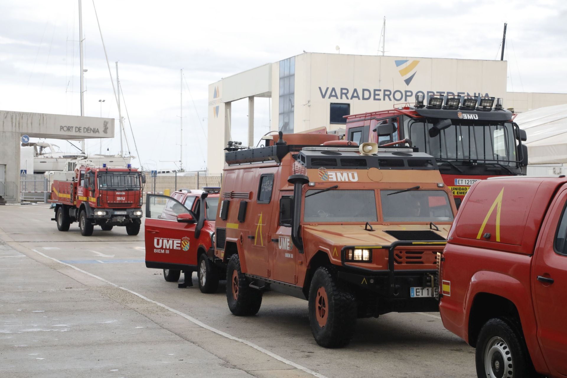La UME embarca en el norte de Alicante rumbo a Ibiza para afrontar las graves inundaciones