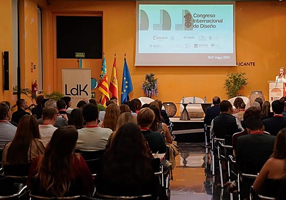 Asistentes a la primera edición del Congreso Internacional de Diseño.