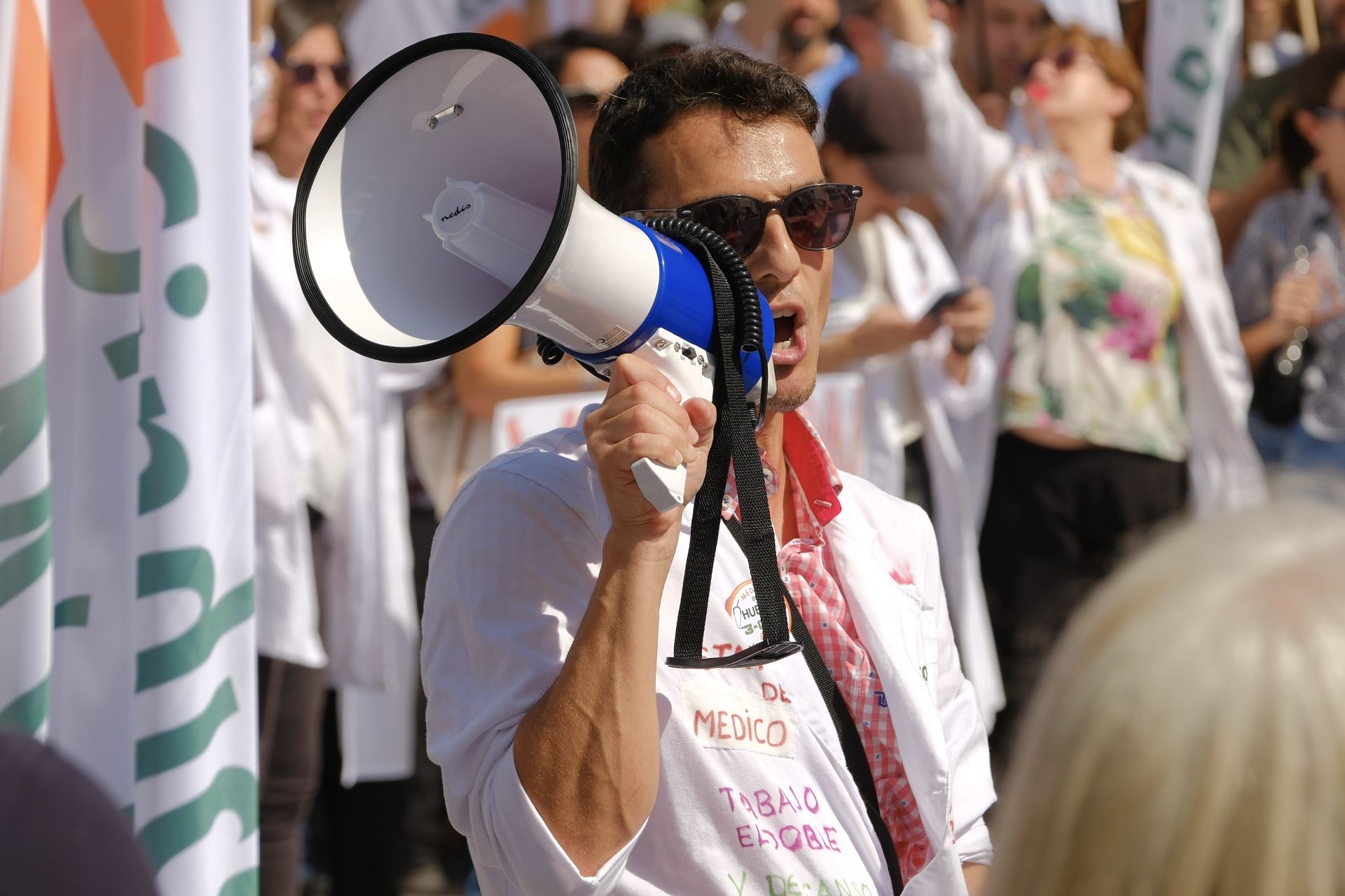 Los médicos de Alicante secundan la huelga nacional contra el estatuto marco y la «sobreexplotación»