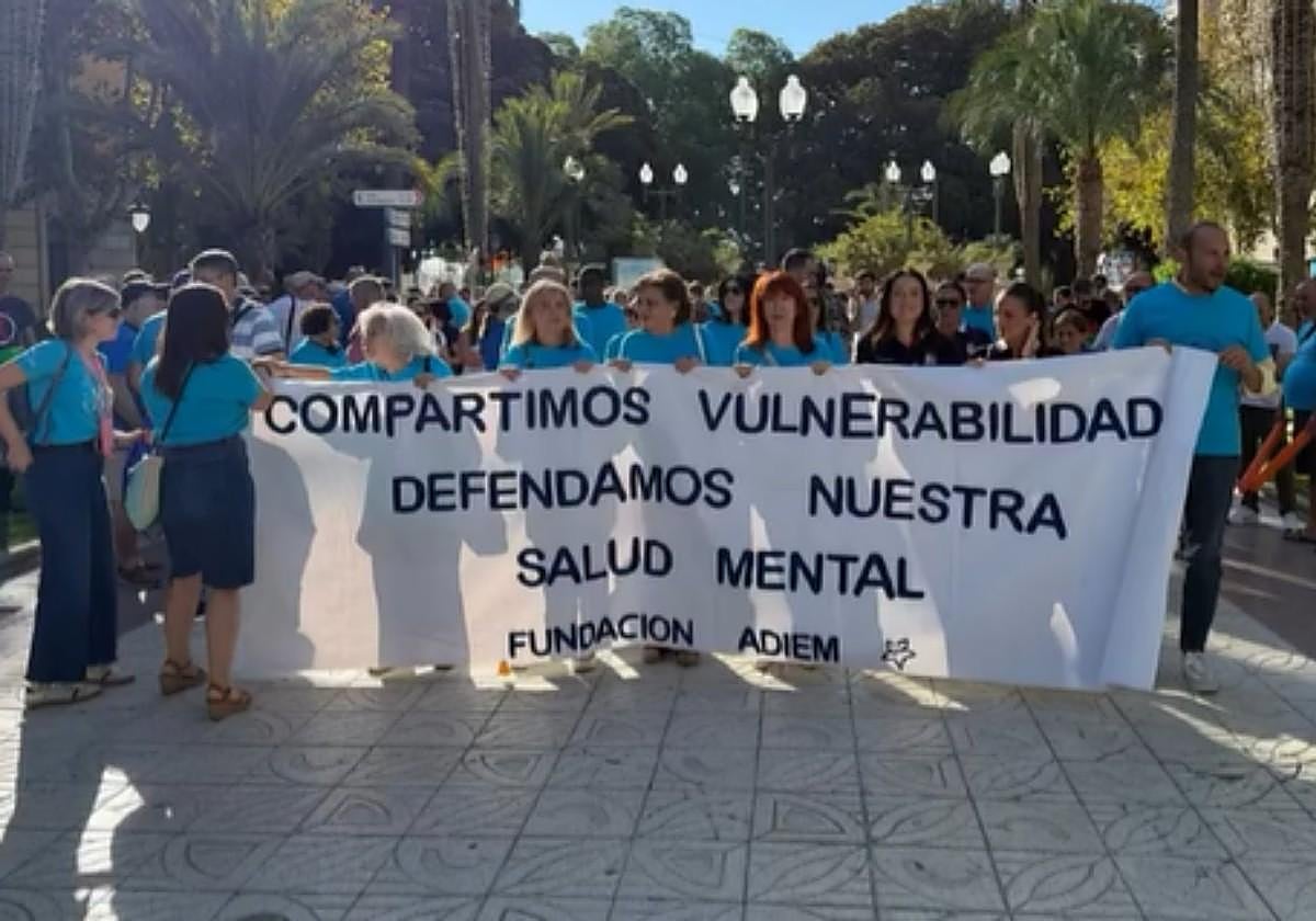 Quinta marcha por la salud mental de la Fundación Adiem.