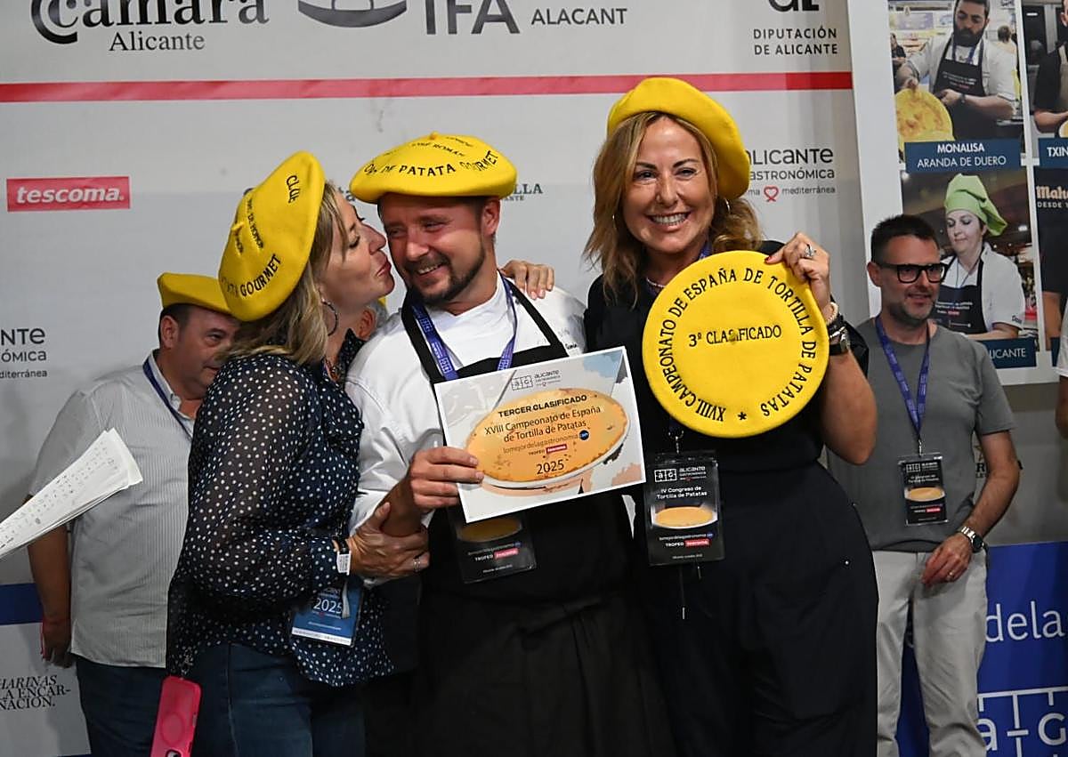 Imagen secundaria 1 - Resto del palmarés y mención de honor.