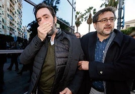 El yerno de la viuda de la CAM, Miguel López, durante una de las sesiones del juicio en Alicante.