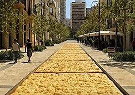 Coca de mollitas gigante.