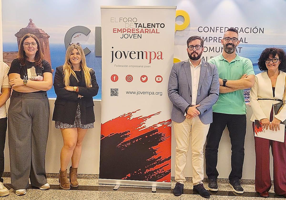 Family photo after the re-election.