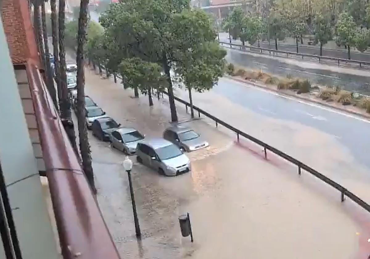 Inundaciones en Florida Portazgo, junto al Puente Rojo.