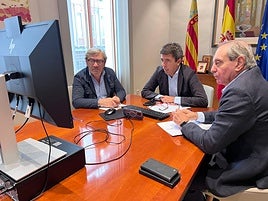 Mazón en la sede del Consell en Alicante.