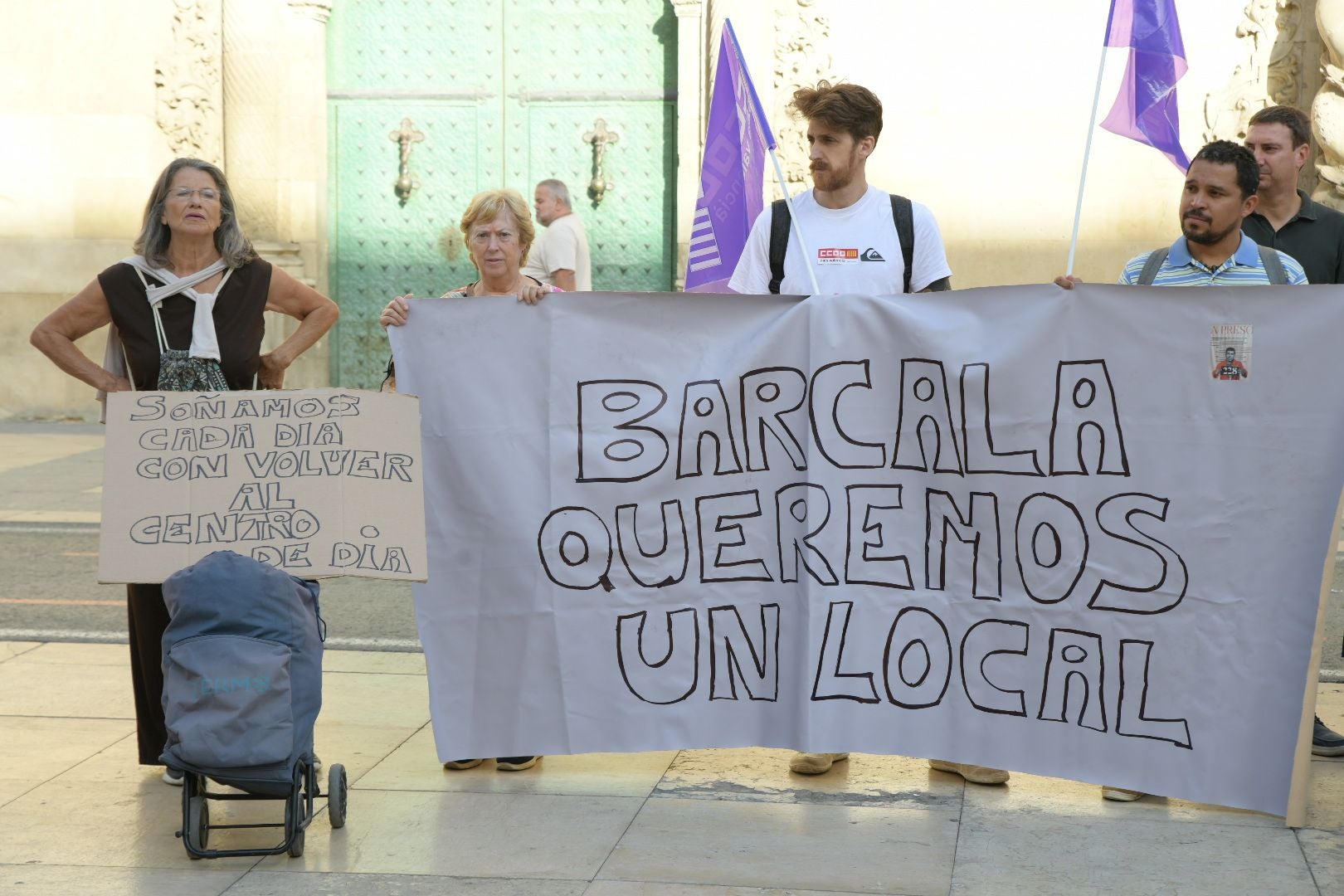 La plantilla de limpieza del INSS denuncia retrasos en el pago de sus nóminas