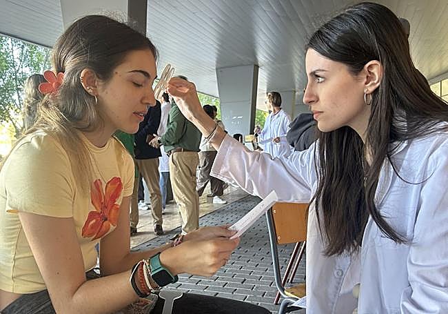 La Universidad de Alicante celebra el Día Mundial de la Visión con una jornada de revisiones oculares abiertas al público.