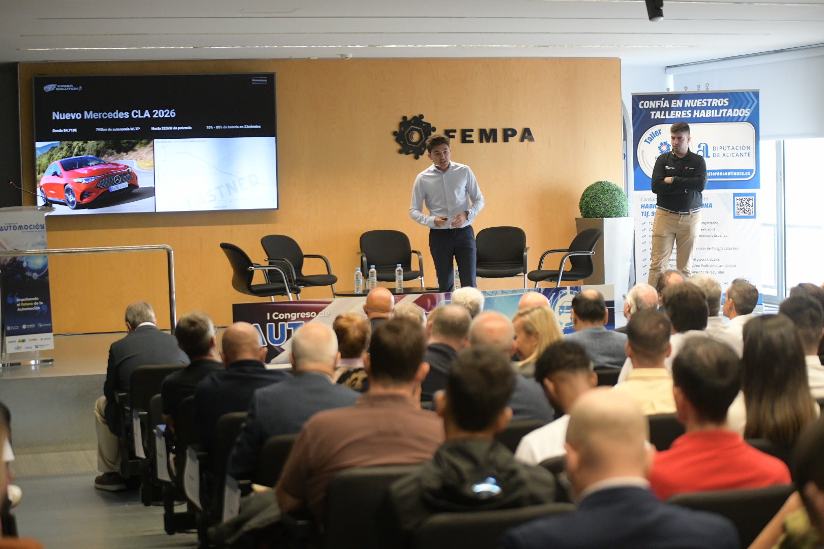 Así ha sido el primer Congreso de Automoción de la provincia