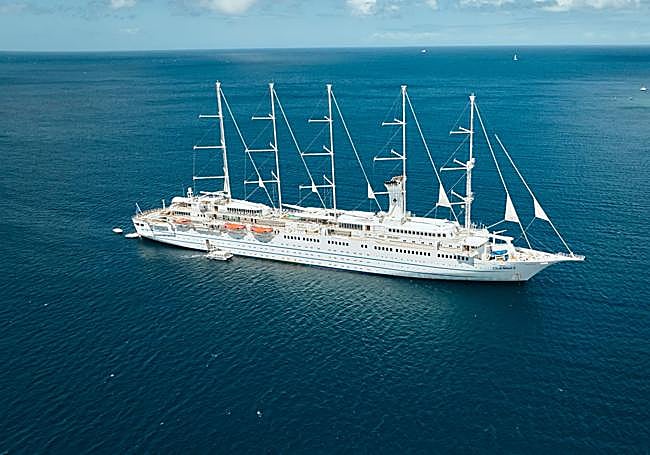 El velero 'Club Med 2'.