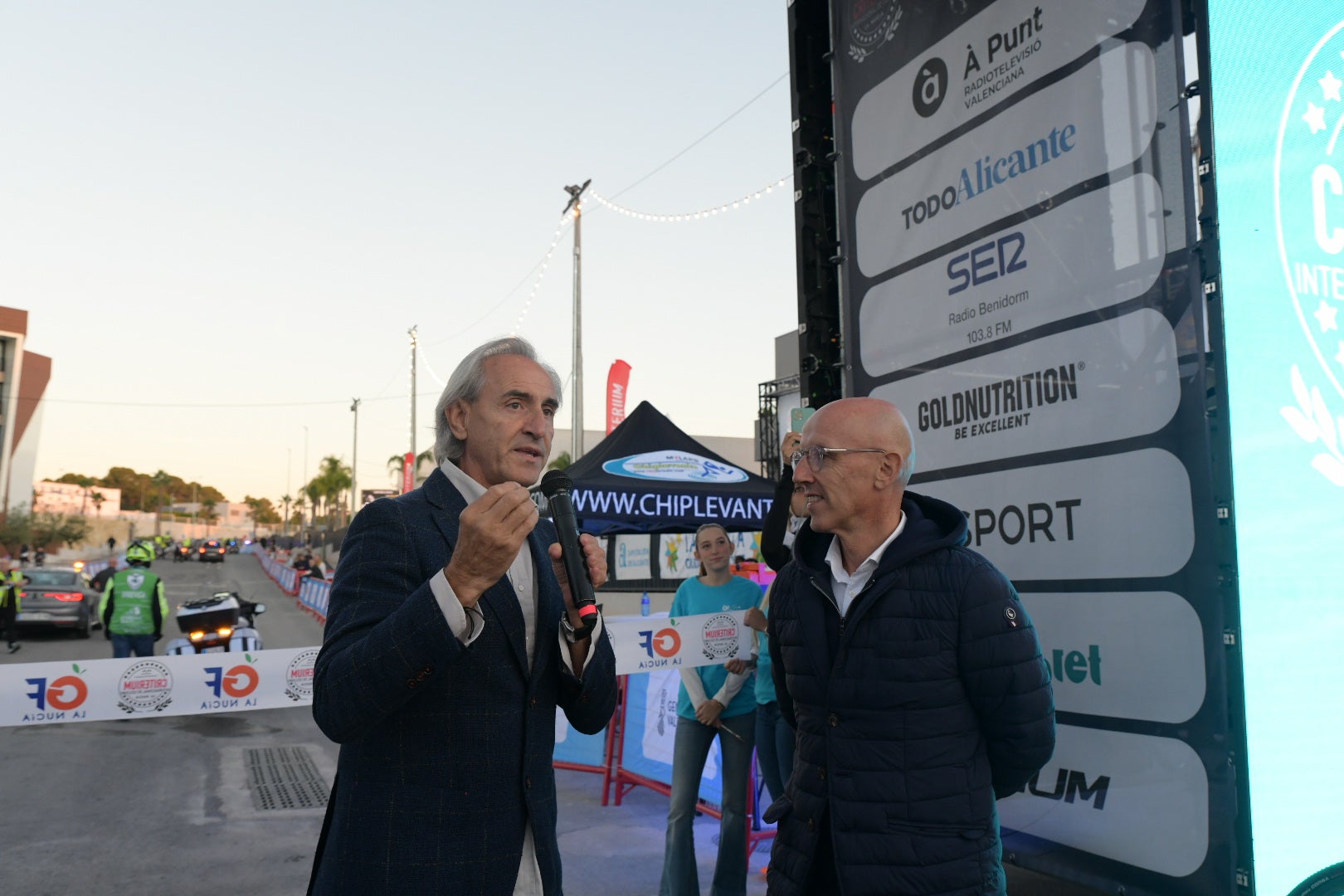 La Nucía se vuelca con el ciclismo en un fin de semana inolvidable: del espectáculo del Critérium al desafío del Gran Fondo