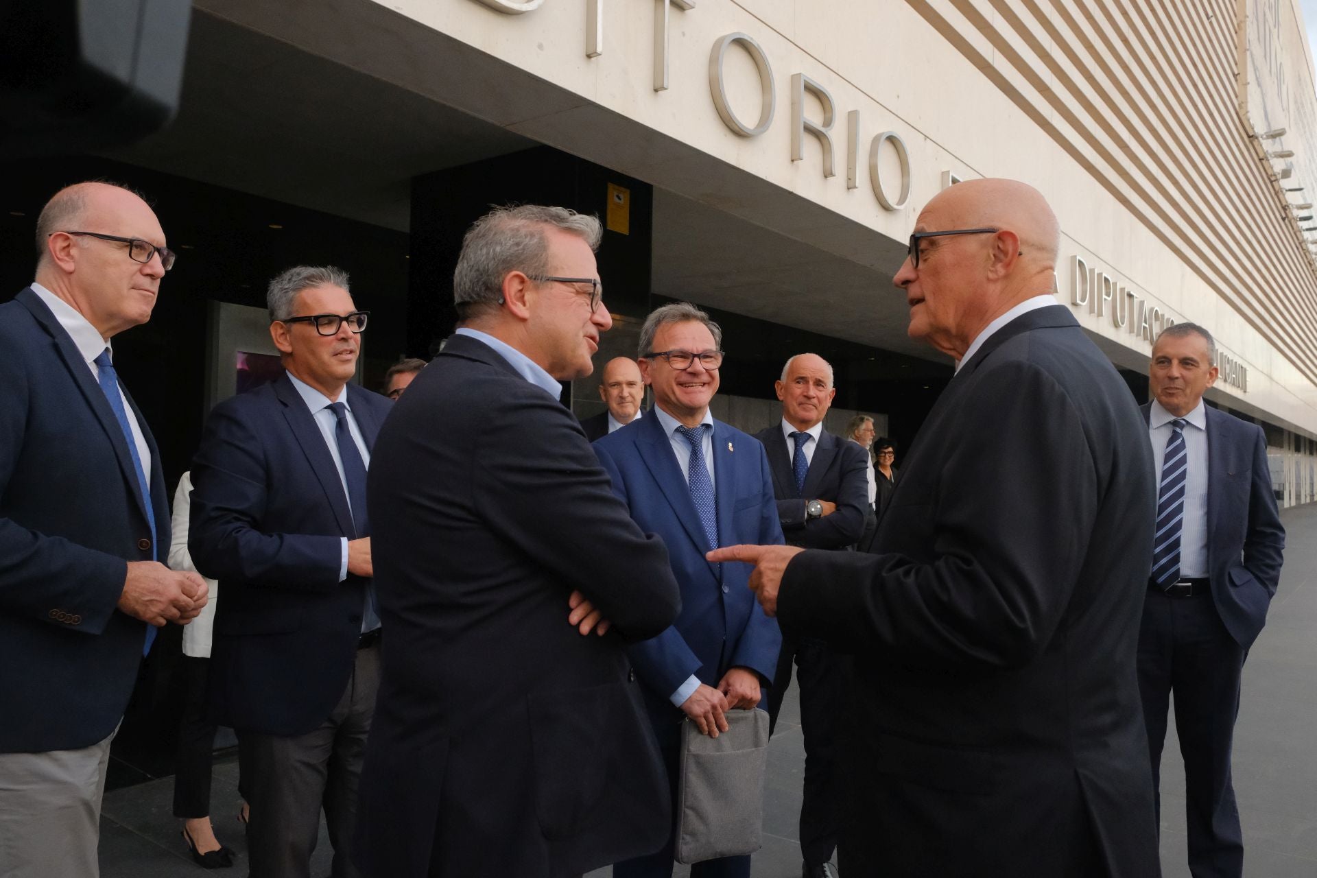 La Fundación Banco Sabadell reconoce al investigador de la UA Carlos Sáez en sus IV Premios a la Sostenibilidad Marina