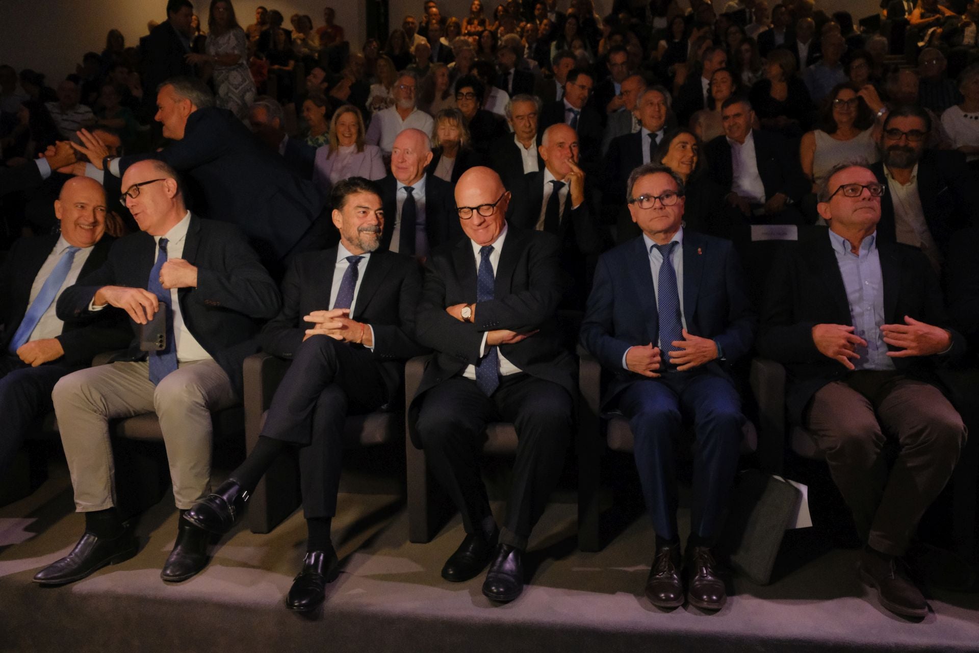 La Fundación Banco Sabadell reconoce al investigador de la UA Carlos Sáez en sus IV Premios a la Sostenibilidad Marina